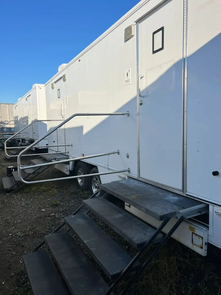 Luxury Restroom Trailer Rental in Richmond, VA 1 About Luxury Restroom Trailer